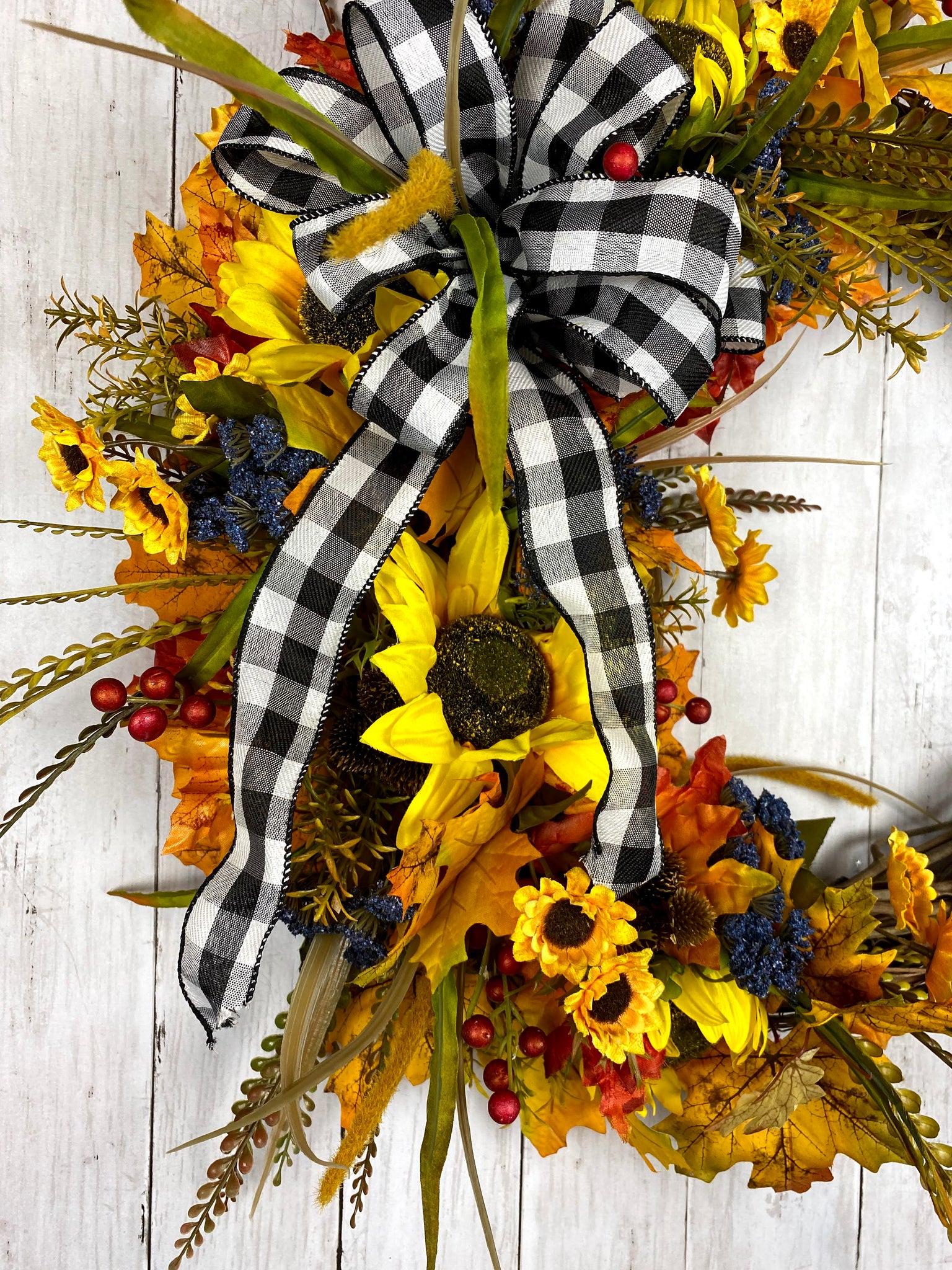 Fall Wreath for Front Door,Black and White Buffalo Plaid Kitchen Decor